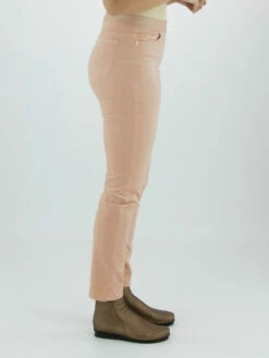 Marc Cain VC 81.15 W48 Pantalons Poeder 15 Marc Cain VC 81.15 W48 Pantalons Poeder -PENNINKHOF MODE Winkel 100002271 5