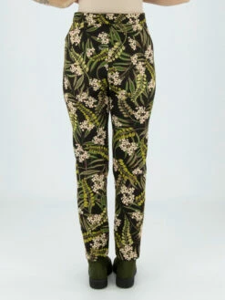 Marc Cain VC 81.63 J37 Pantalons Groen -PENNINKHOF MODE Winkel 100002347 4