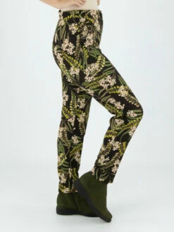 Marc Cain VC 81.63 J37 Pantalons Groen -PENNINKHOF MODE Winkel 100002347 5