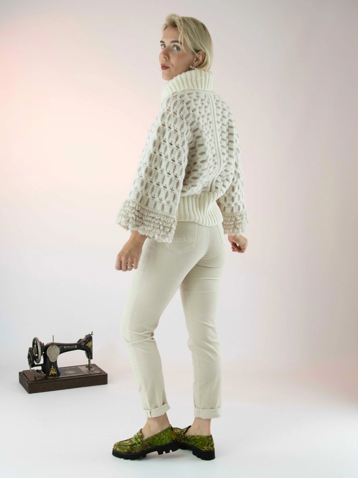 Marc Cain VC 81.15 W48 Pantalons Beige 9 Marc Cain VC 81.15 W48 Pantalons Beige - Afbeelding 7