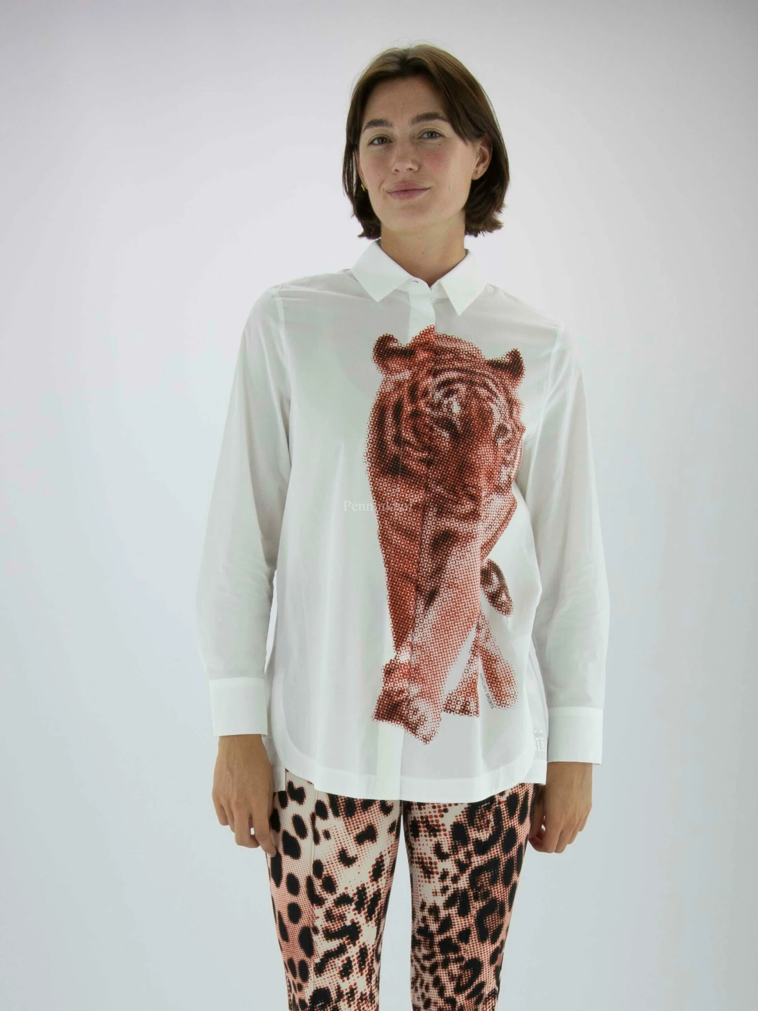 Marc Cain VS 51.08 W81 Blouse Wit 4 Marc Cain VS 51.08 W81 Blouse Wit - Afbeelding 2