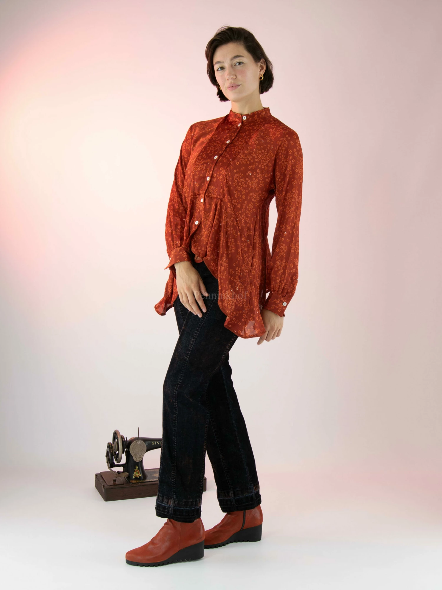 High DEARLY S50251 Blouse Rood 8 High DEARLY S50251 Blouse Rood - Afbeelding 7