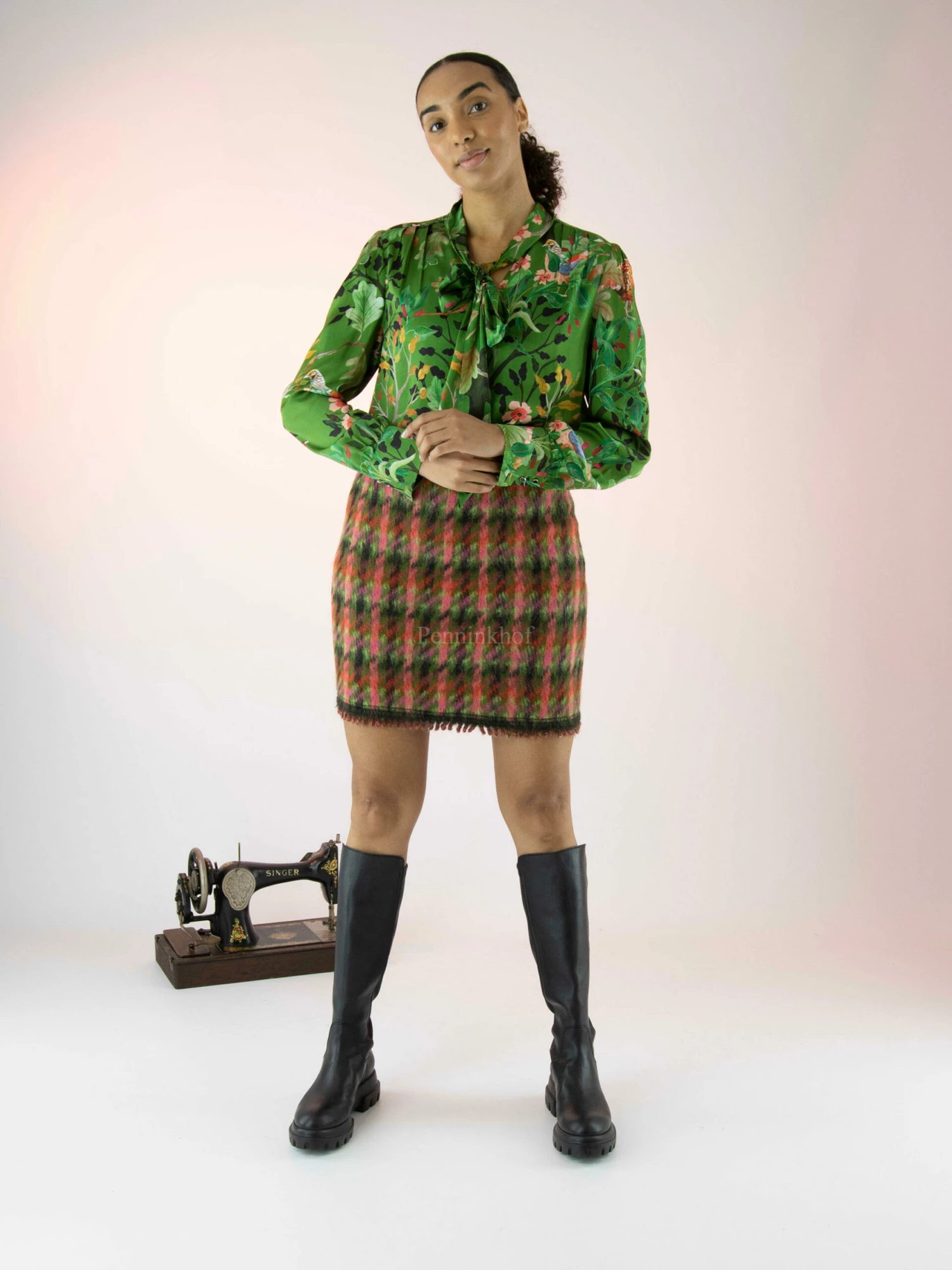 Marc Cain VC 51.37 W64 Blouse Groen 9 Marc Cain VC 51.37 W64 Blouse Groen - Afbeelding 7