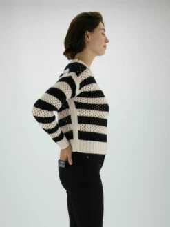 Marc Cain VS 41.12 M77 Pullovers Roomwit 15 Marc Cain VS 41.12 M77 Pullovers Roomwit -PENNINKHOF MODE Winkel 133001107 5