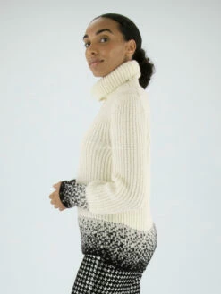 Marc Cain VC 41.53 M48 Pullovers Roomwit 12 Marc Cain VC 41.53 M48 Pullovers Roomwit -PENNINKHOF MODE Winkel 133001158 3