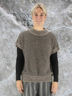 Peserico S99758F05-C9779 Tops Bruin -PENNINKHOF MODE Winkel 134000051 3