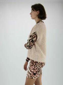 Marc Cain VS 42.01 M18 Tops Beige -PENNINKHOF MODE Winkel 134000063 3