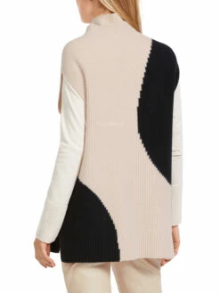 Marc Cain VC 42.01 M62 Tops Beige -PENNINKHOF MODE Winkel 134000067 3