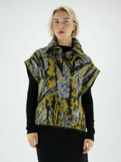 Marc Cain VS 42.05 M22 Tops Geel -PENNINKHOF MODE Winkel 134000068 2