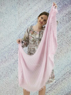 Marc Cain US B4.02 Z08 Shawls Roze -PENNINKHOF MODE Winkel 301000826 3