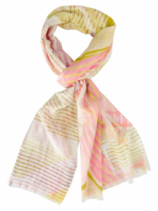 Marc Cain US B4.07 Z29 Shawls Geel 2 Marc Cain US B4.07 Z29 Shawls Geel -PENNINKHOF MODE Winkel 301000861 1