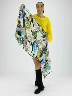 Marc Cain VS B4.07 Z25 Shawls Blauw -PENNINKHOF MODE Winkel 301000880 3